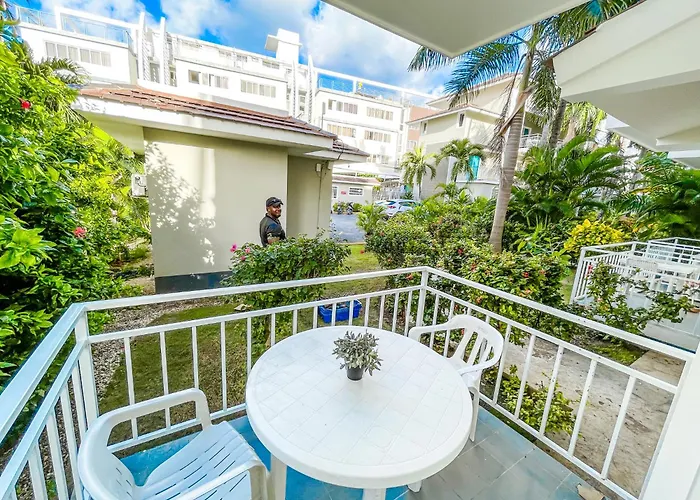 Tropicana Sol Caribes Studios Suites Hotel Near The Bavaro Beach Club & Spa