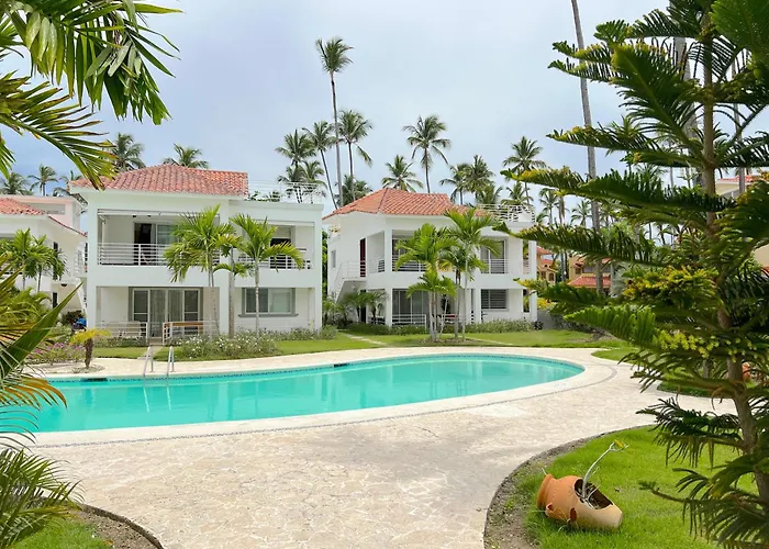 Villas & Apartments Los Corales Beach, Pool, Beach Club&Spa