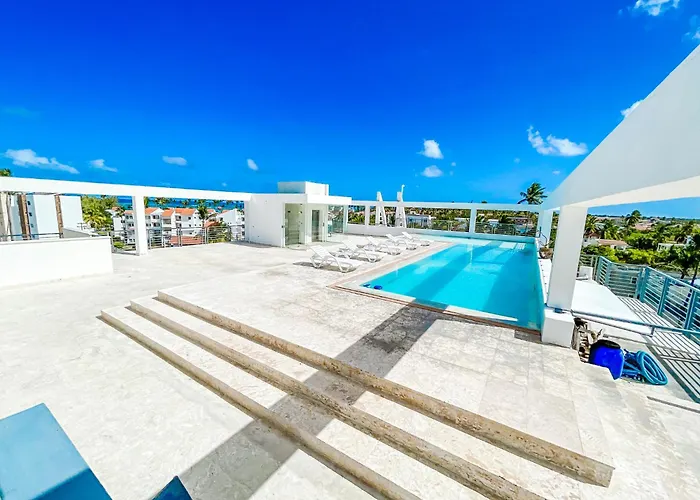 Ducassi Suites Studios Vacation Hotel - Bavaro Beach Club - Wifi - Parking