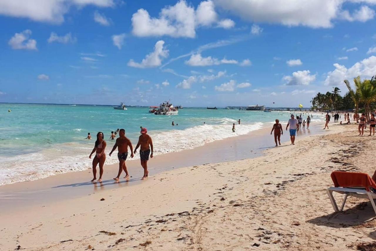 Aparthotel Deluxe Suites Chateau Del Mar - Swimming Pool&jacuzzi - Bavaro Beach 4*