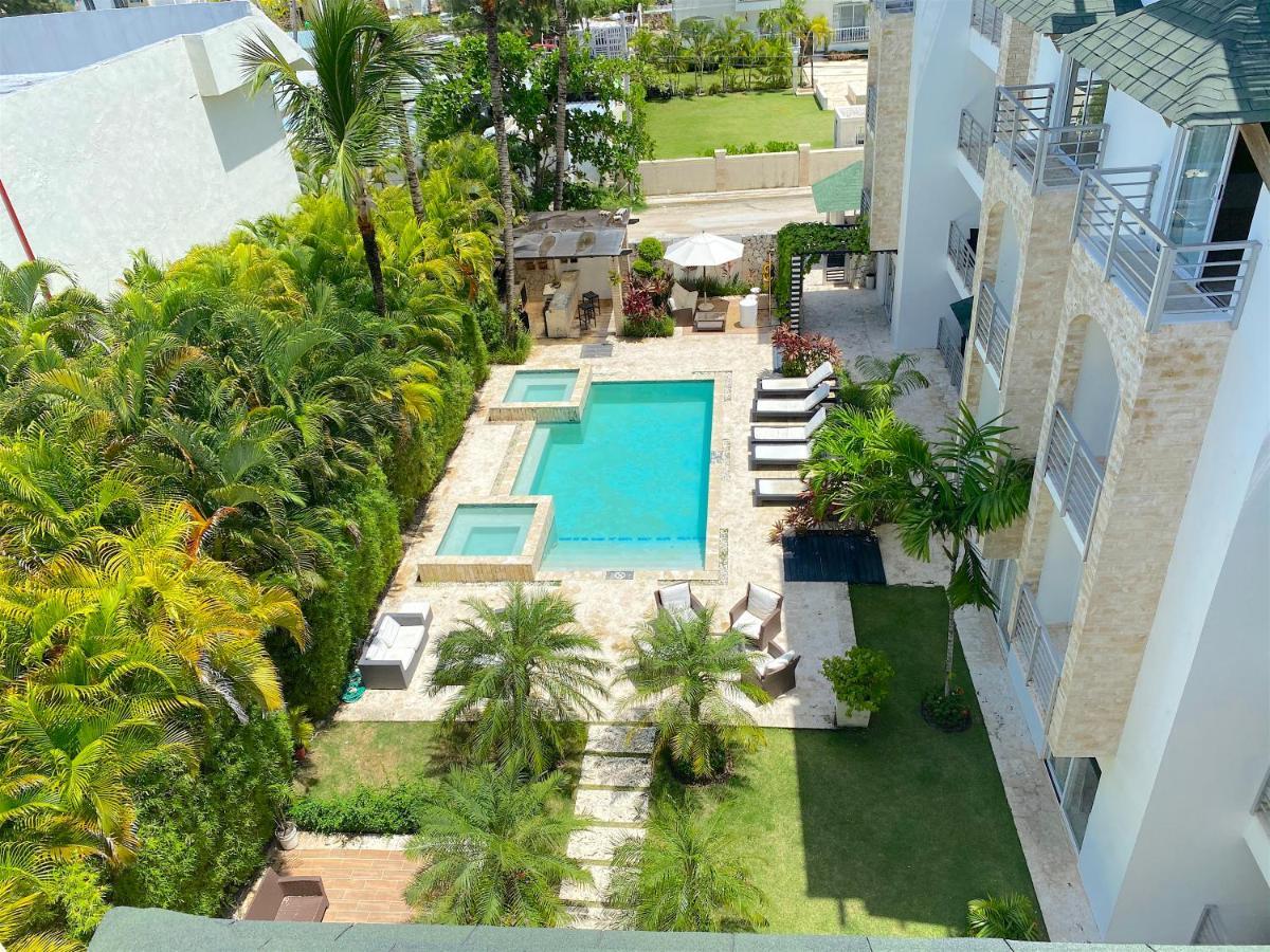 Deluxe Suites Chateau Del Mar - Swimming Pool&jacuzzi - Bavaro Beach Aparthotel 4*