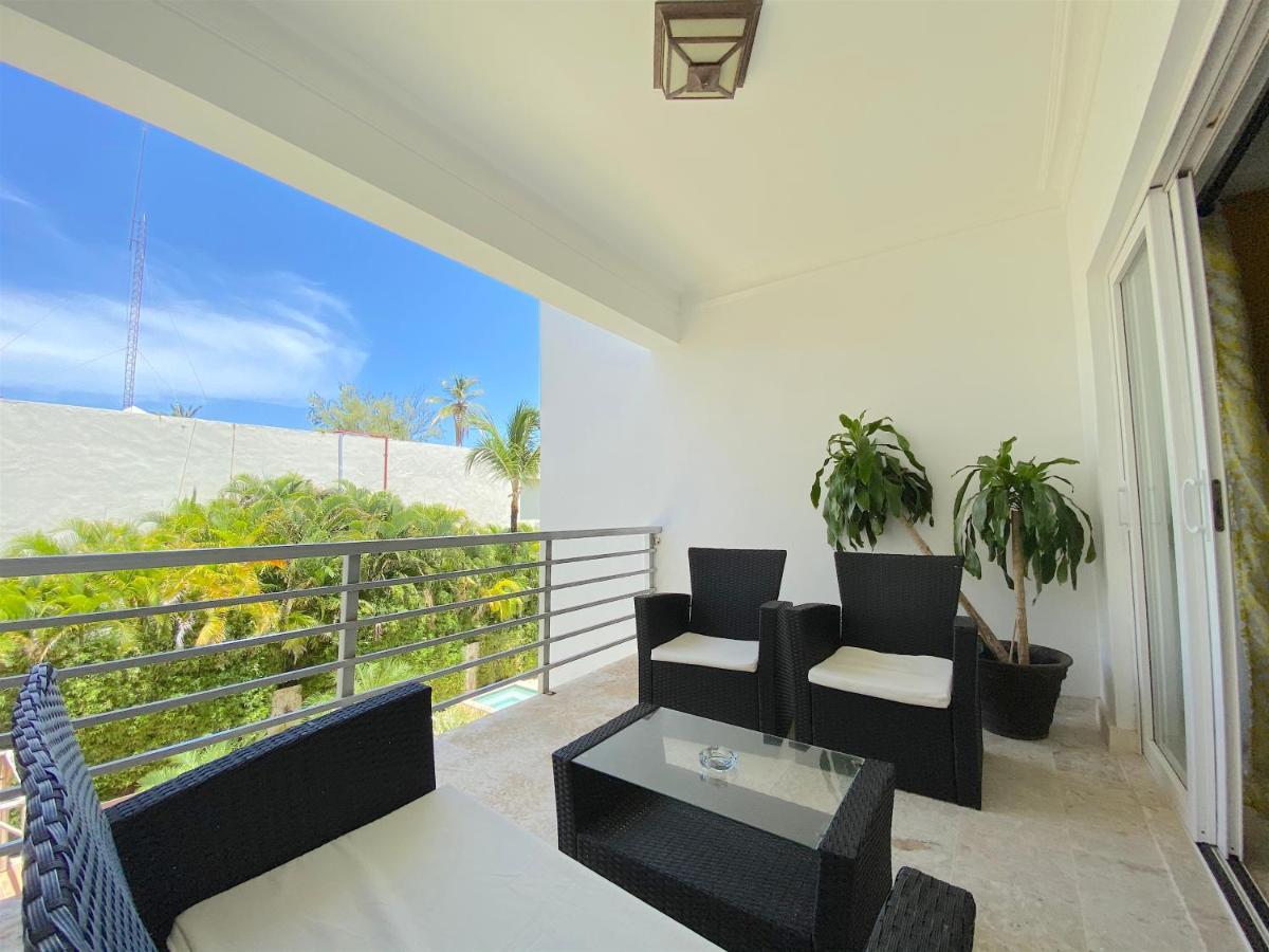 Deluxe Suites Chateau Del Mar - Swimming Pool&jacuzzi - Bavaro Beach Aparthotel Punta Cana