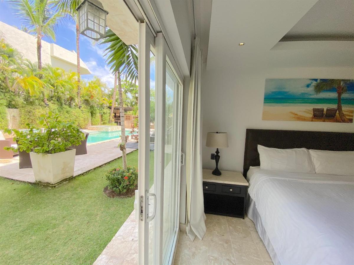 Aparthotel Deluxe Suites Chateau Del Mar - Swimming Pool&jacuzzi - Bavaro Beach 4*