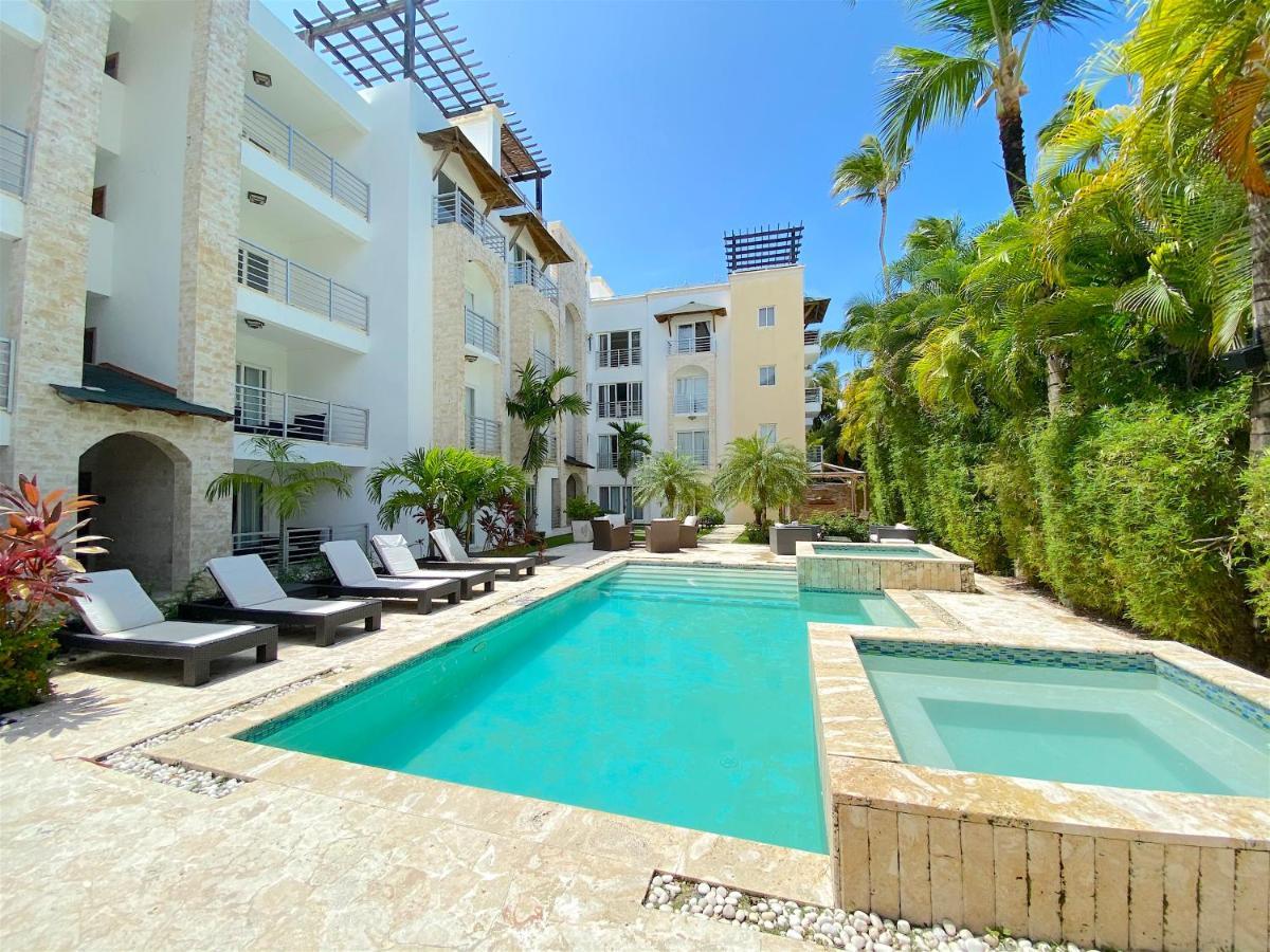 Aparthotel Deluxe Suites Chateau Del Mar - Swimming Pool&jacuzzi - Bavaro Beach 4*