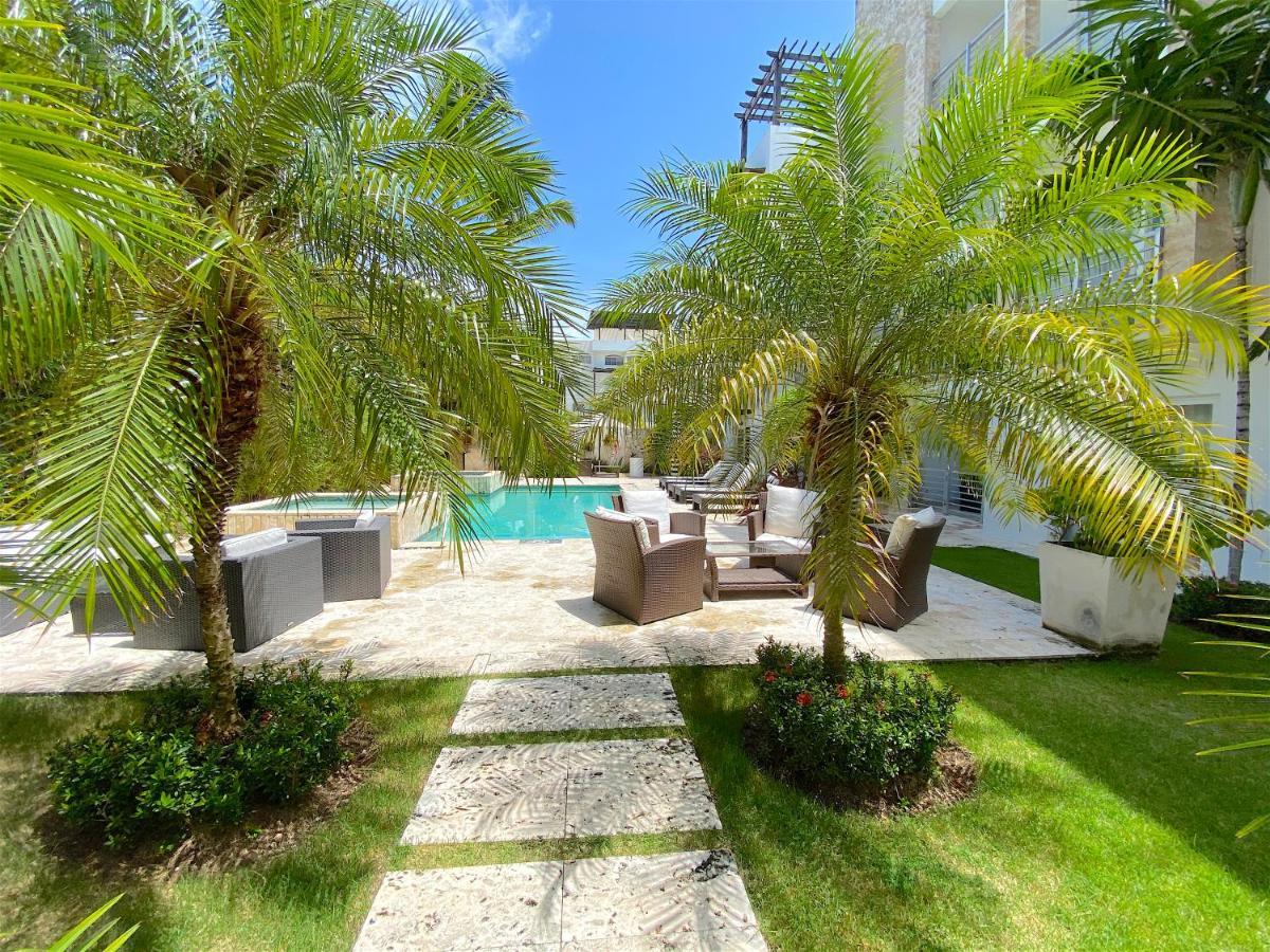 Aparthotel Deluxe Suites Chateau Del Mar - Swimming Pool&jacuzzi - Bavaro Beach