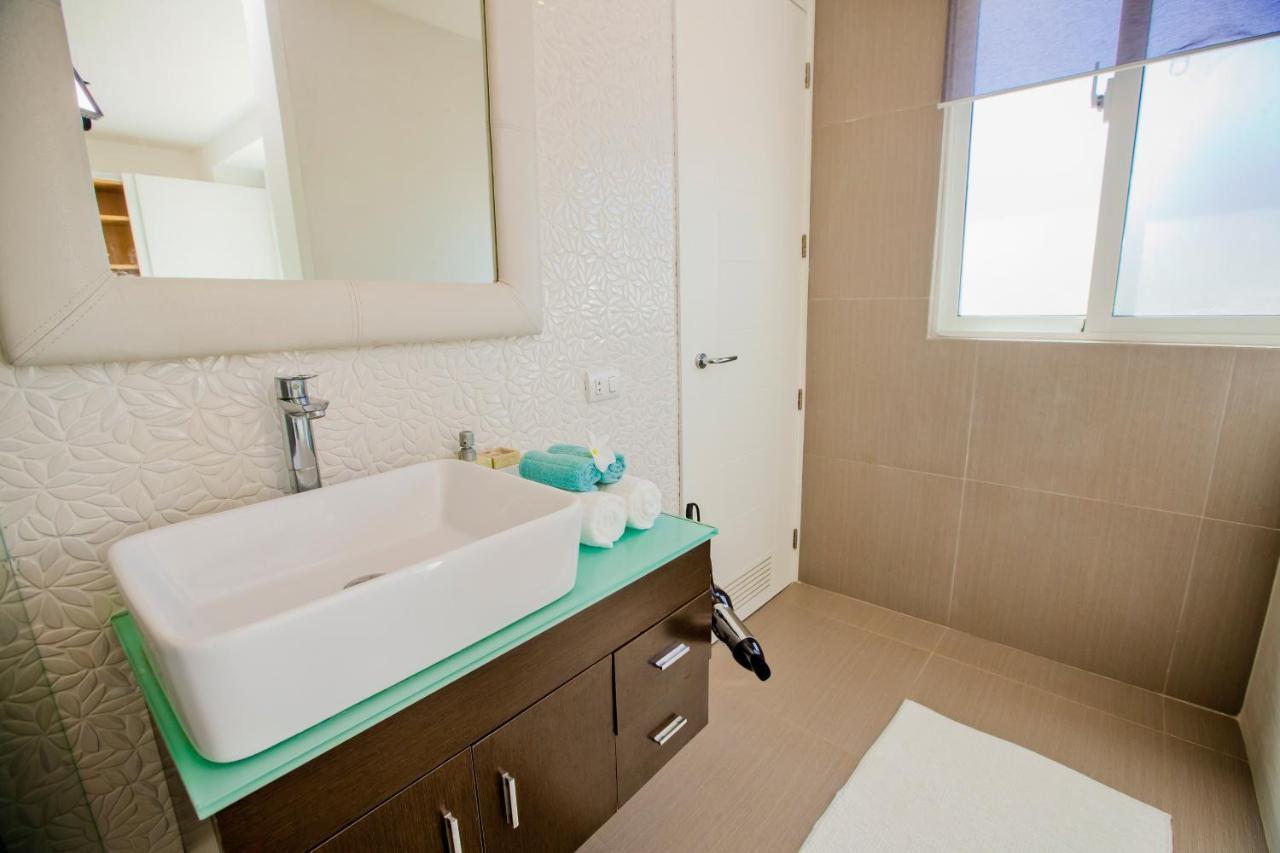 Dream Beachfront - 4-bedroom Penthouse With Rooftop Bbq & Ocean Views Punta Cana