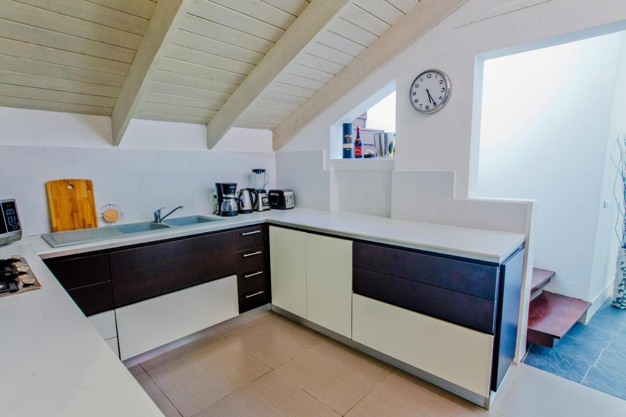 Dream Beachfront - 4-bedroom Penthouse With Rooftop Bbq & Ocean Views Apartamento *