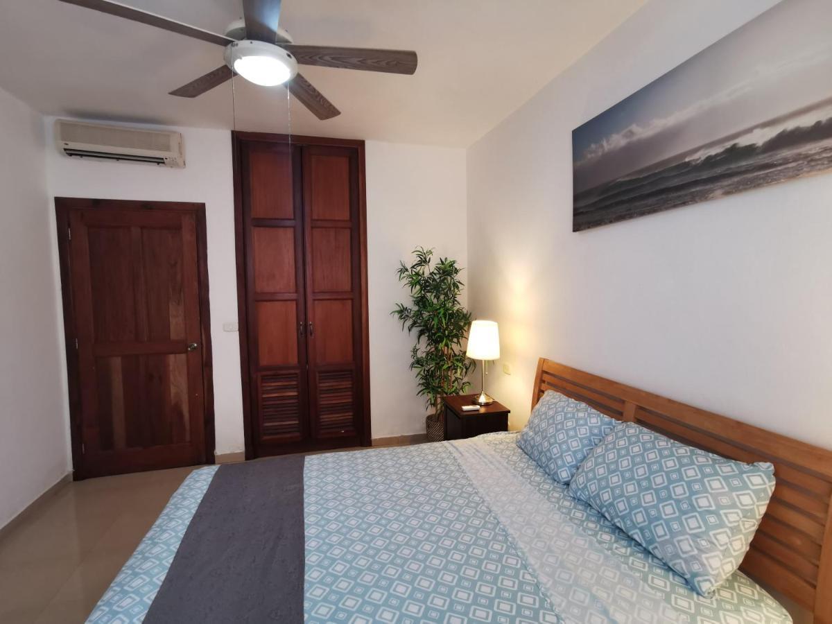 Deluxe Las Terrazas Pool View - Playa Los Corales Apartment *