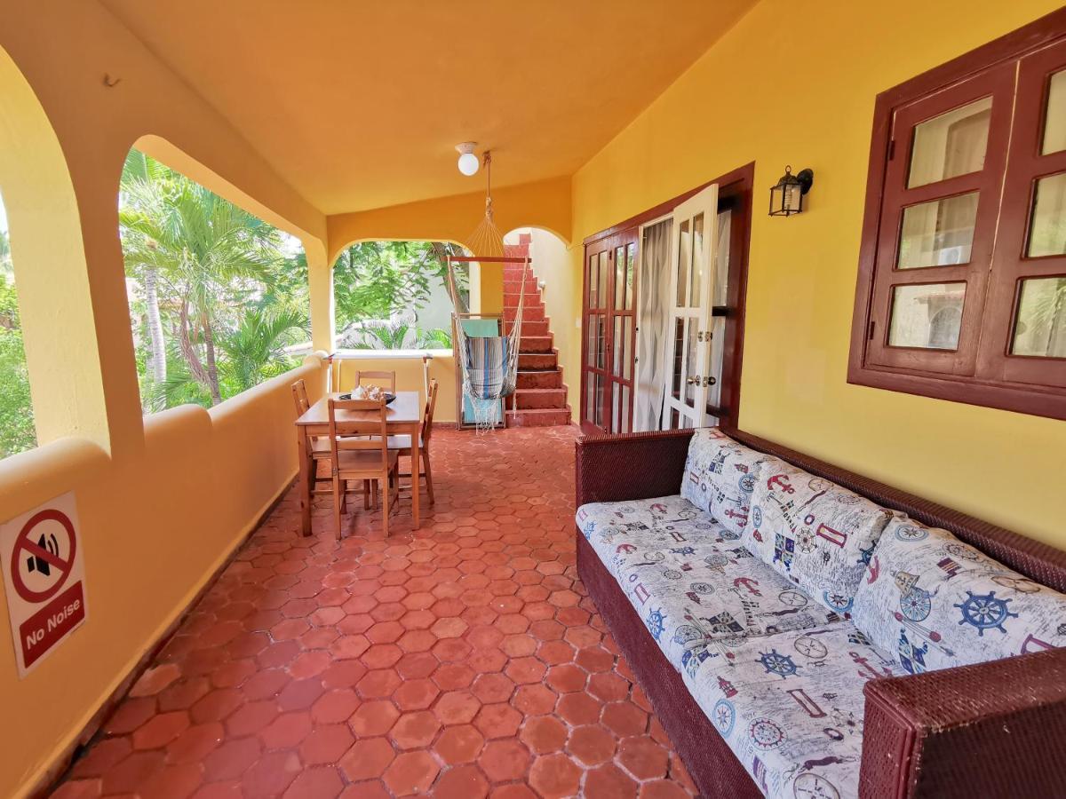 With Bbq & Wifi Access To Swimming Pool - Playa Corales