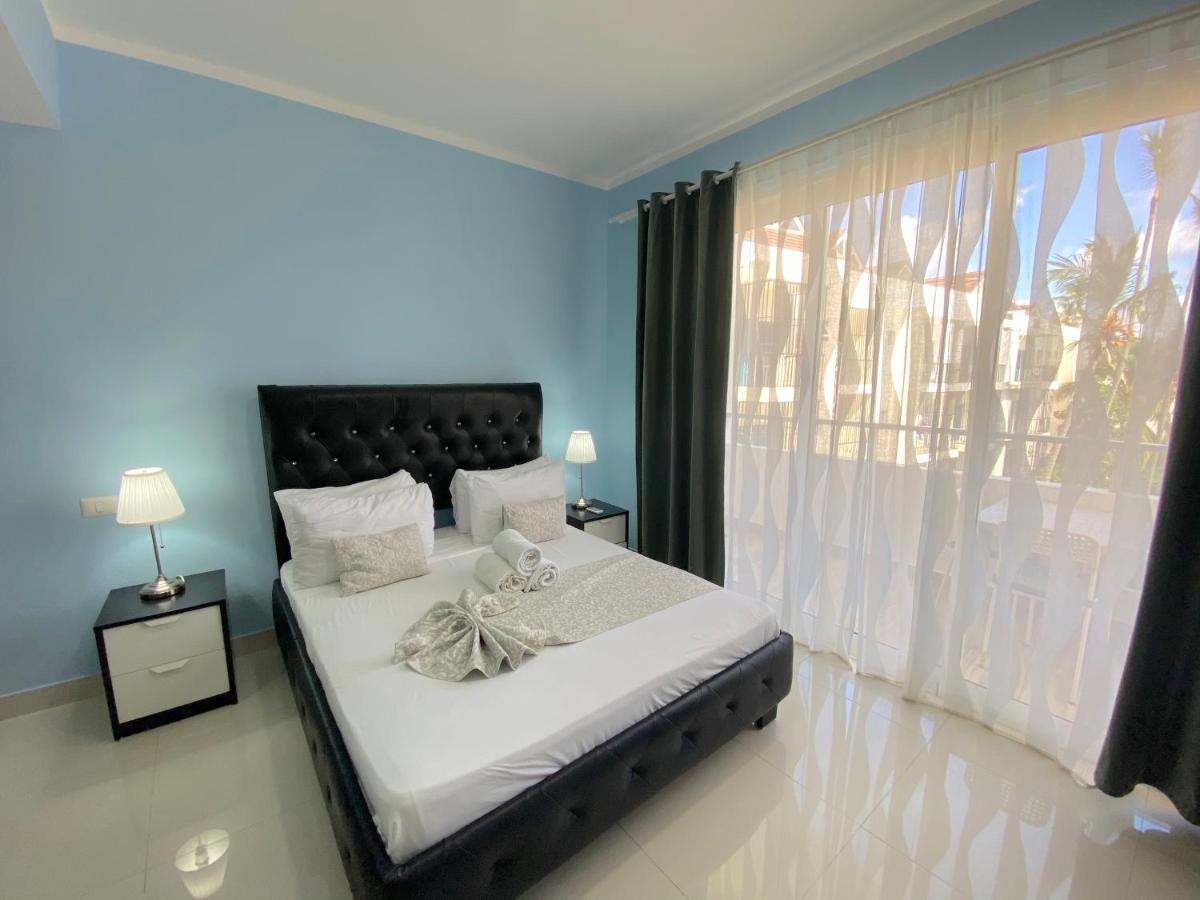 Rooftop Pool Ducassi Suites - Playa Bavaro - Free Wifi & Parking - Best Location Aparthotel 5*