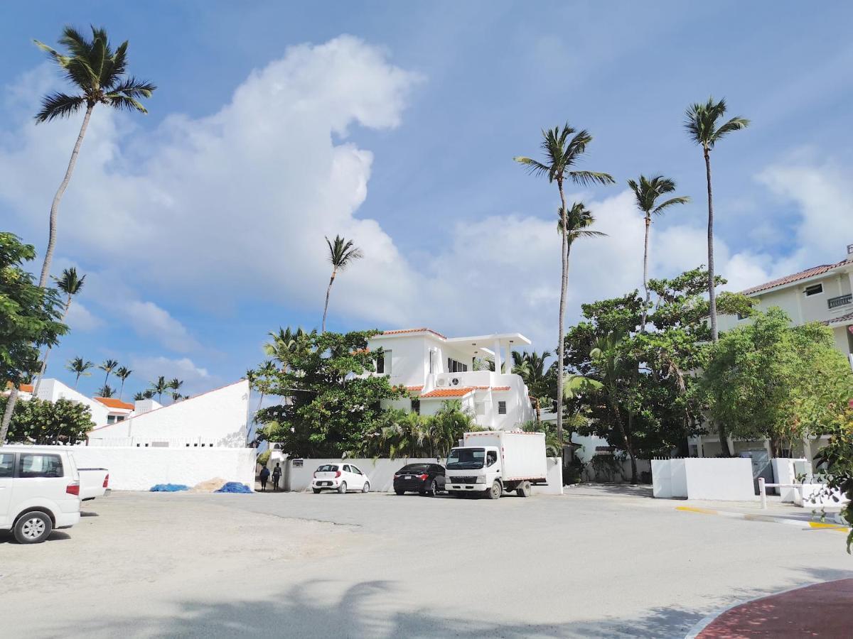 Ocean View Bavaro Beach - 7guests, Wifi, Bbq-grill, Beach Access Villa