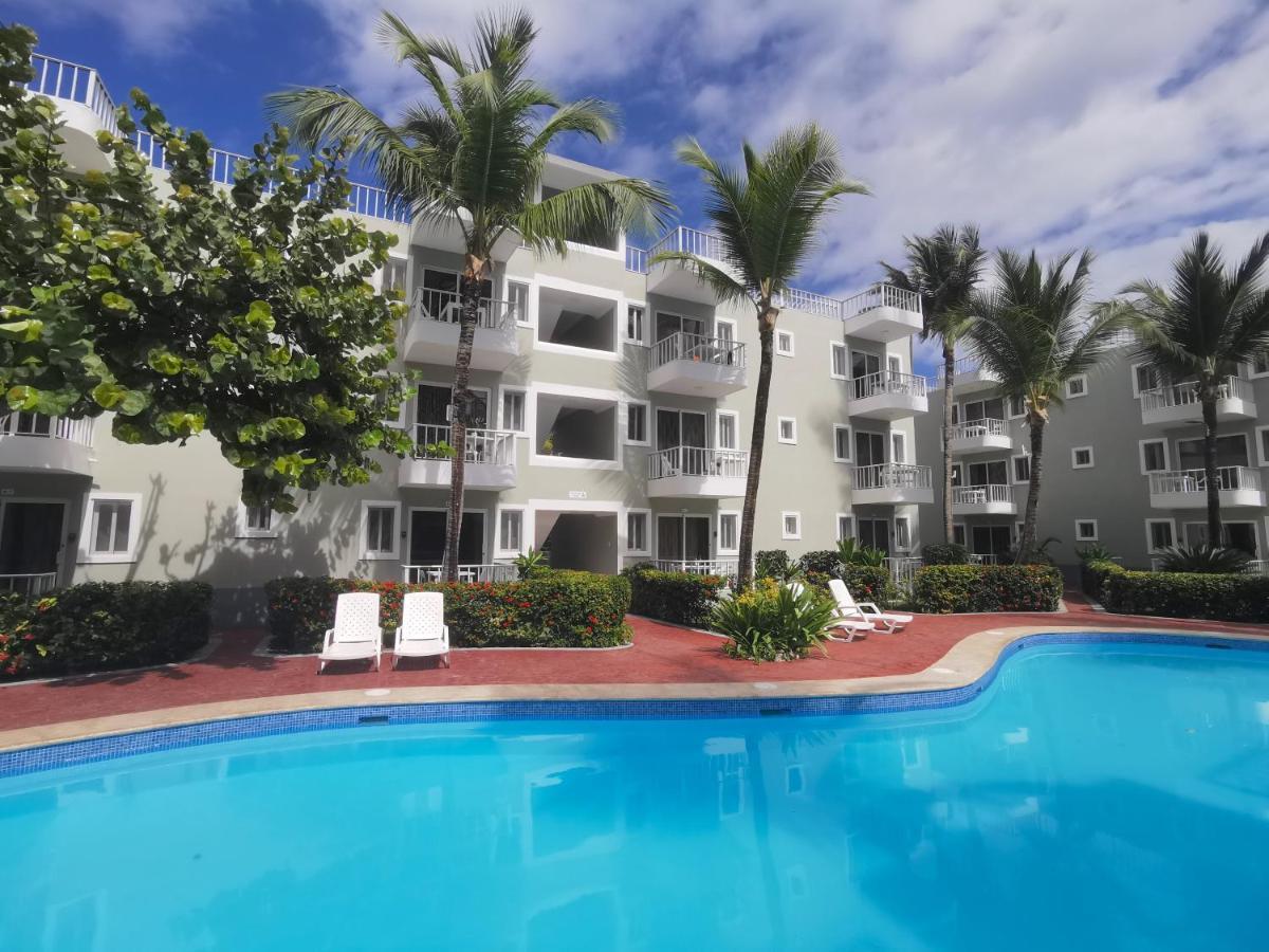 Aparthotel Rooftop Pool Ducassi Suites - Playa Bavaro - Free Wifi & Parking - Best Location 5*