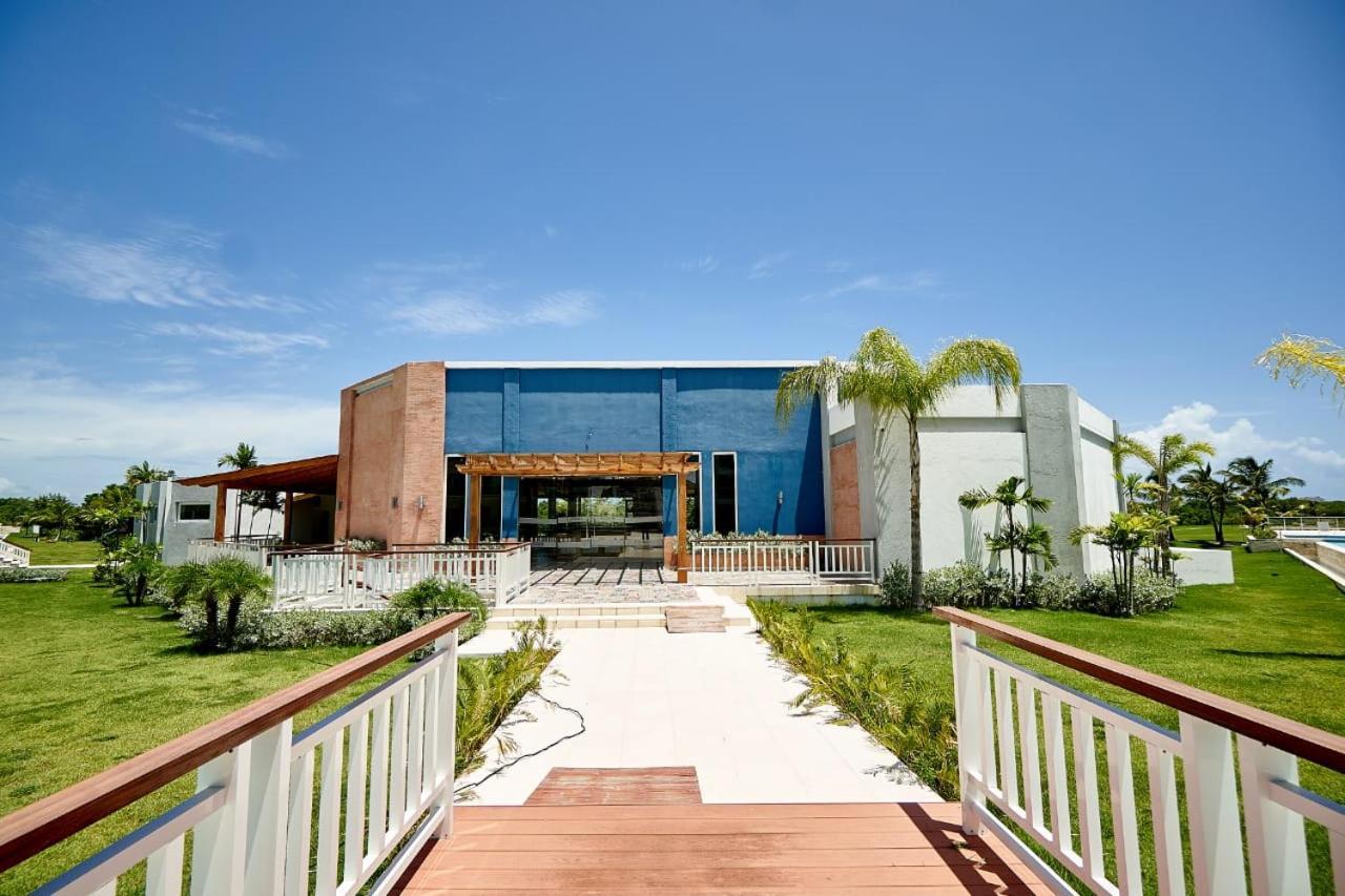 Cana Rock & Beach Club Apartment