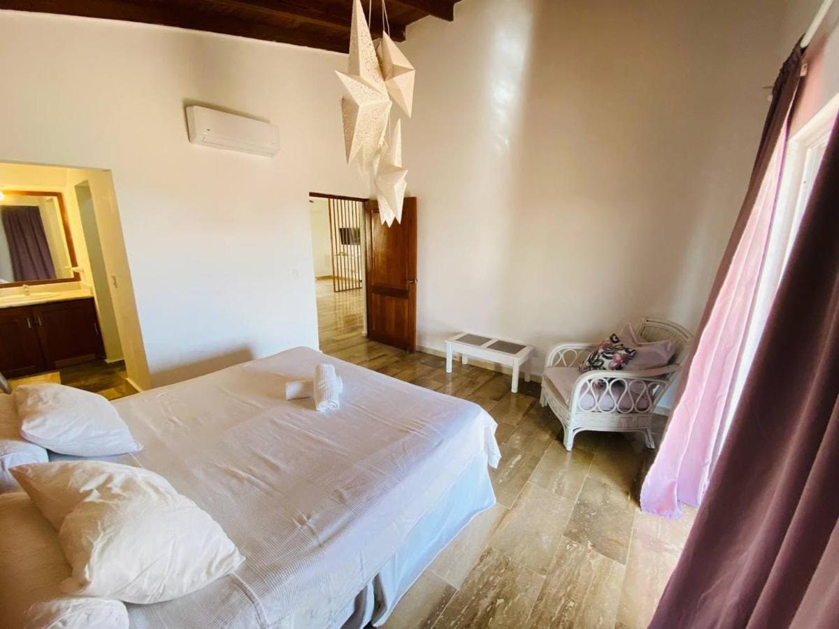 Apartment 2 Rooms, 4 Beds, Pool, 5min White *