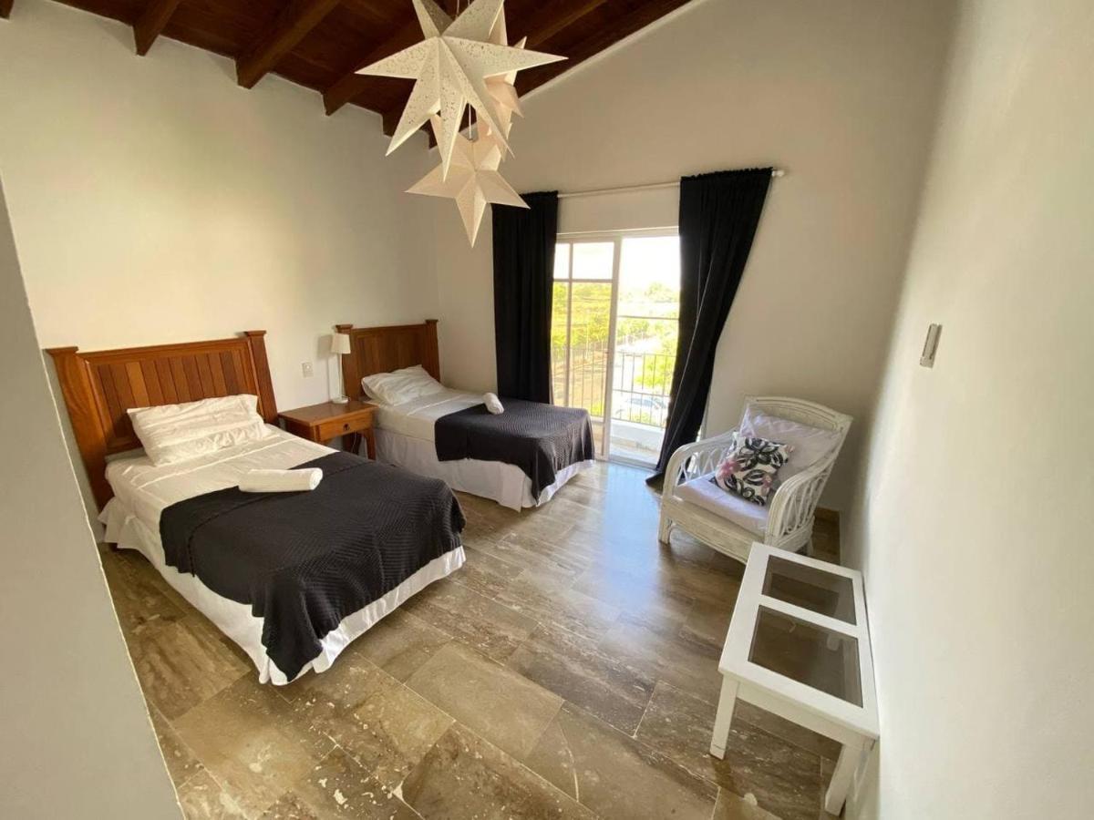 2 Rooms, 4 Beds, Pool, 5min White Punta Cana