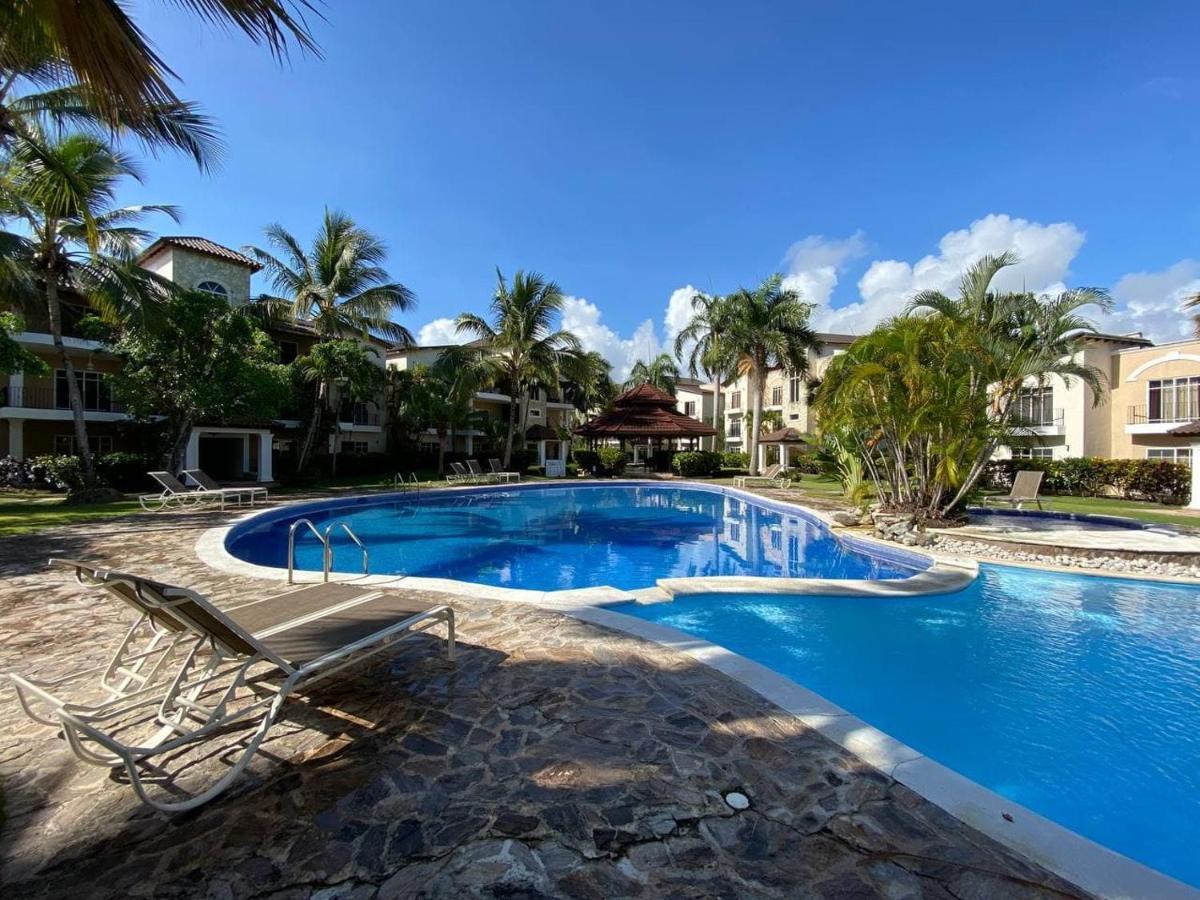 2 Rooms, 4 Beds, Pool, 5min White Punta Cana