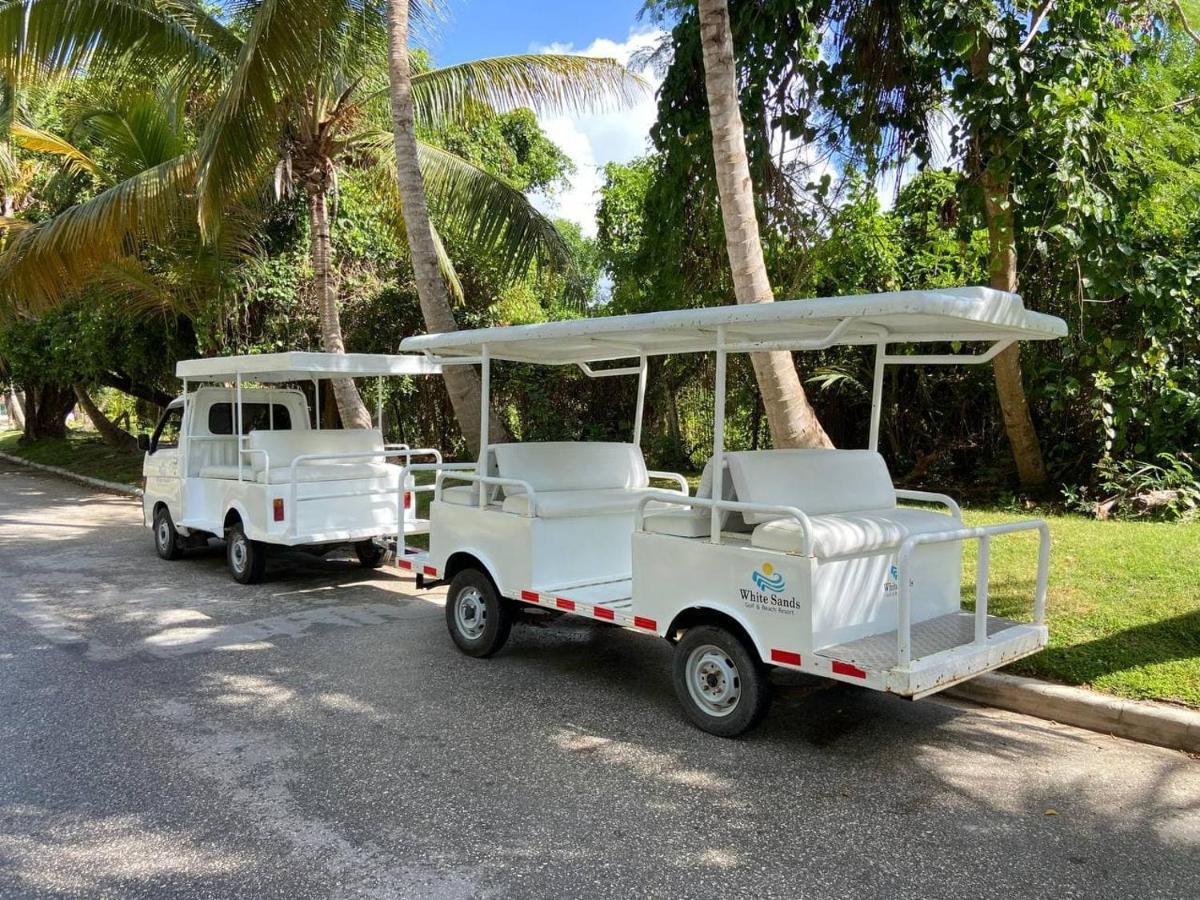 2 Rooms, 4 Beds, Pool, 5min White Punta Cana