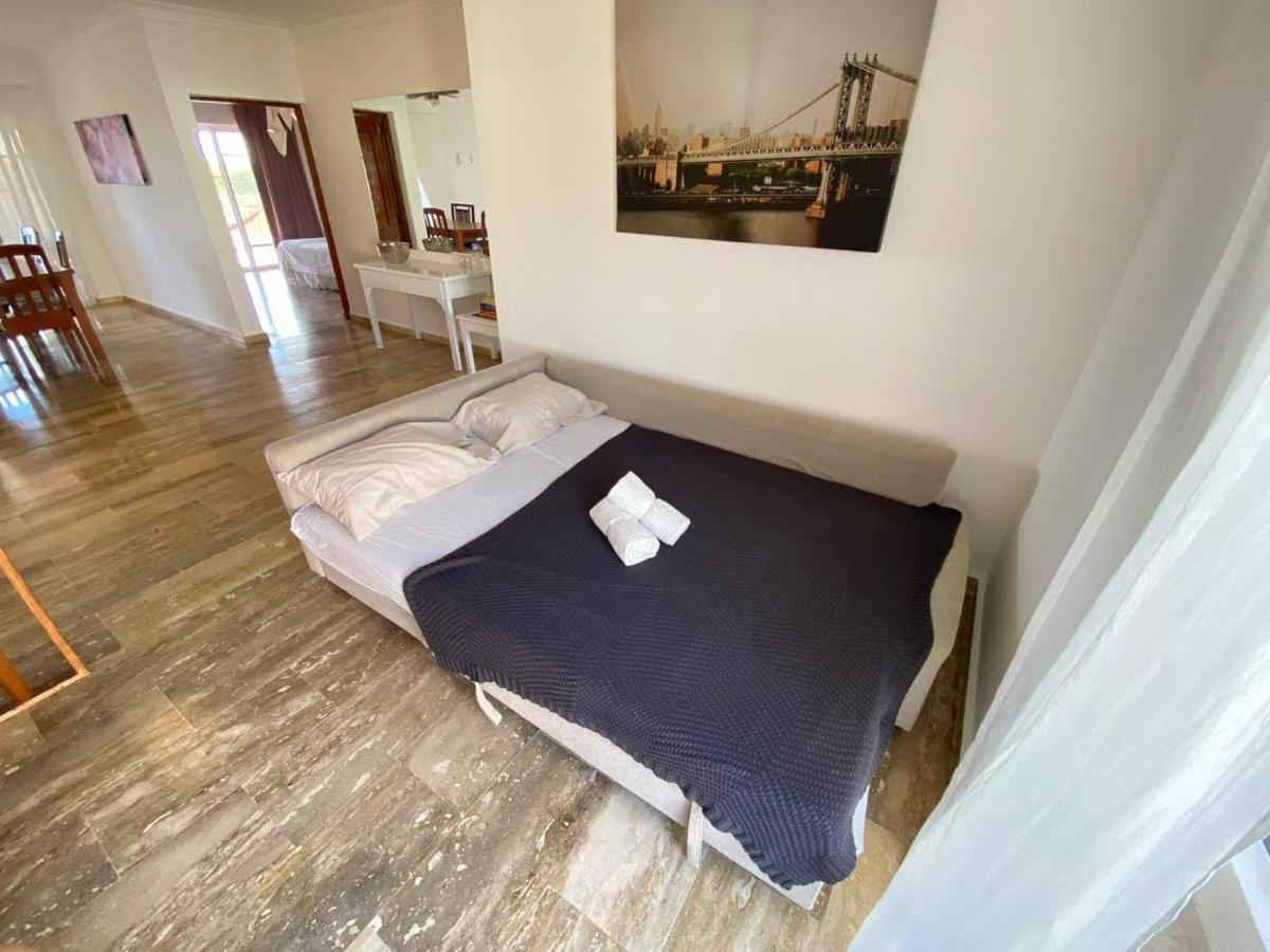2 Rooms, 4 Beds, Pool, 5min White Punta Cana