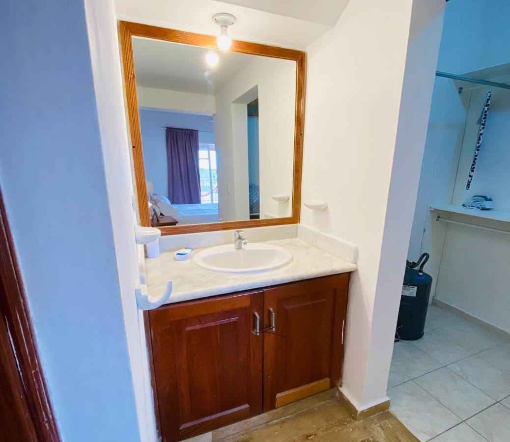 Apartment 2 Rooms, 4 Beds, Pool, 5min White *
