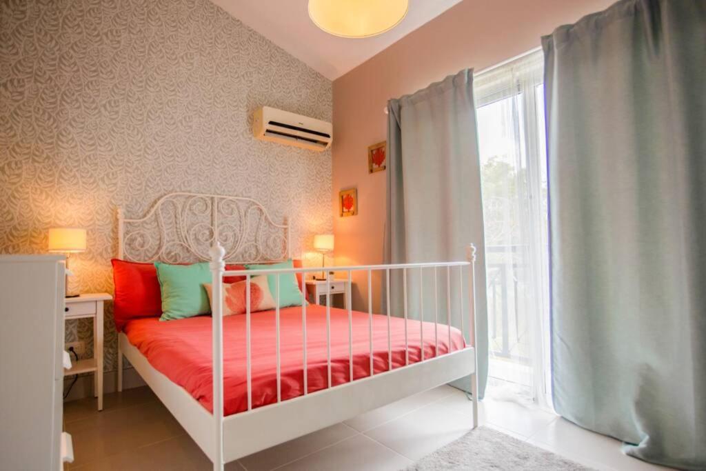 Luxury, Golf And Comfort In The Caribbean *