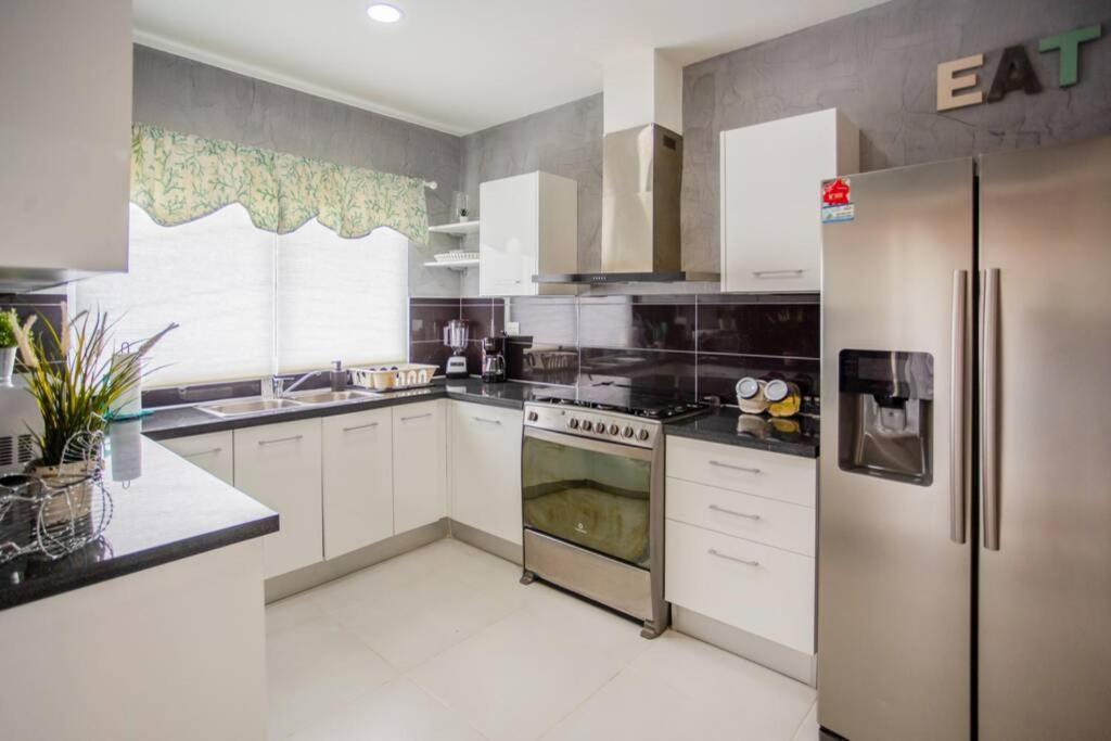 Luxury, Golf And Comfort In The Caribbean *
