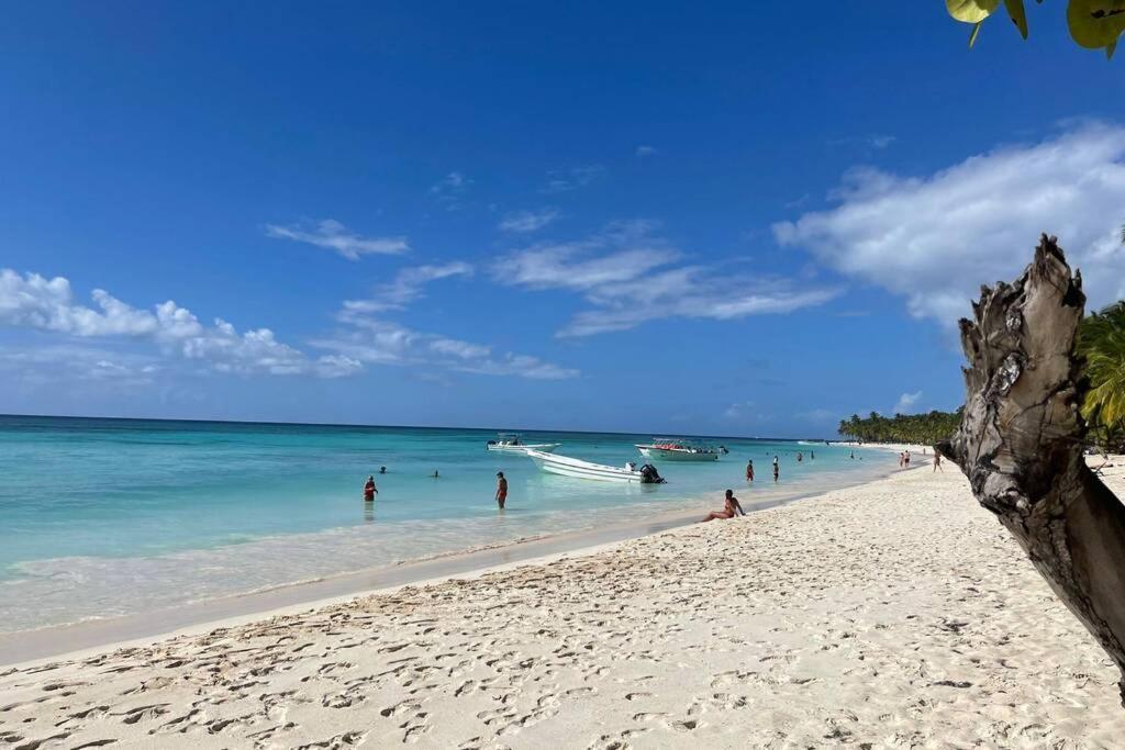 Luxury, Golf And Comfort In The Caribbean Apartment