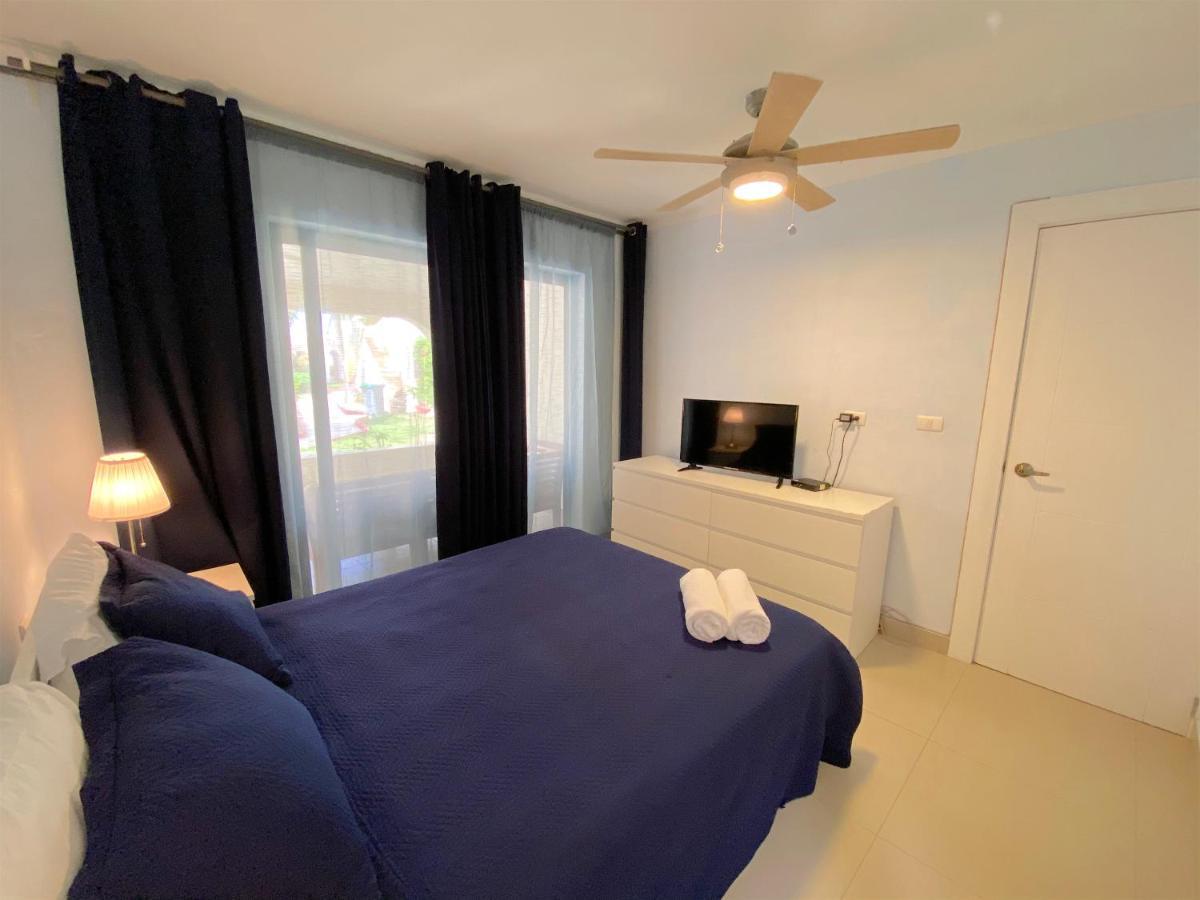 Apartment Deluxe Playa Los Corales - Bbq, Beach Club, Wifi Punta Cana