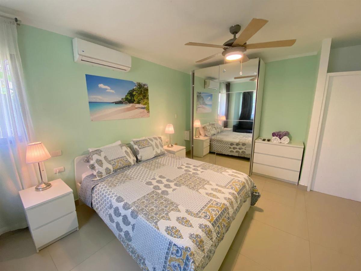 Apartment Deluxe Playa Los Corales - Bbq, Beach Club, Wifi Punta Cana