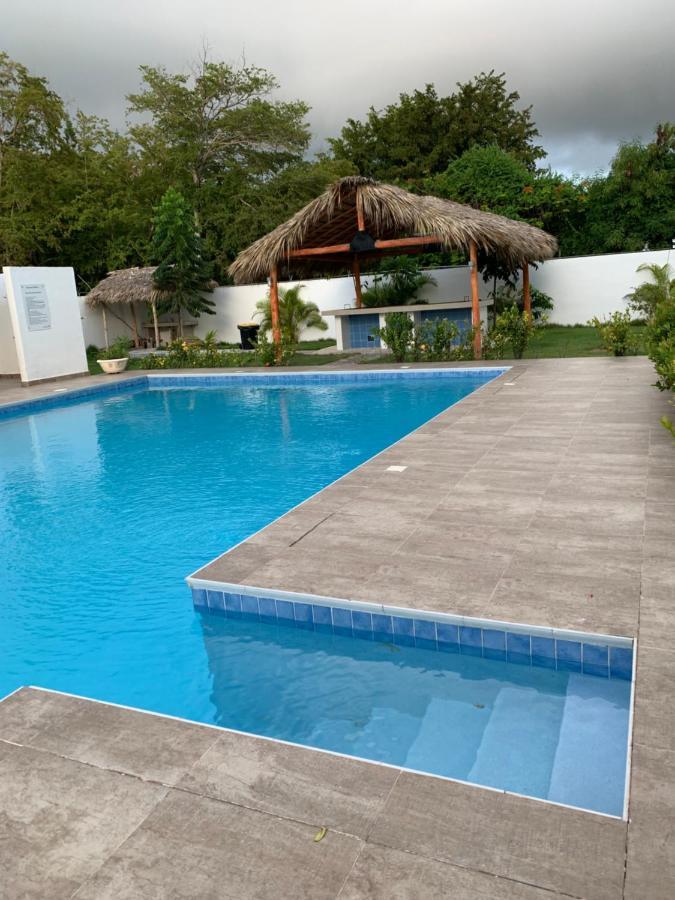 Residencial Retiro Ii Bavaro 2 Pools And Jacuzzi -walking Distance To Bavaro Beach *