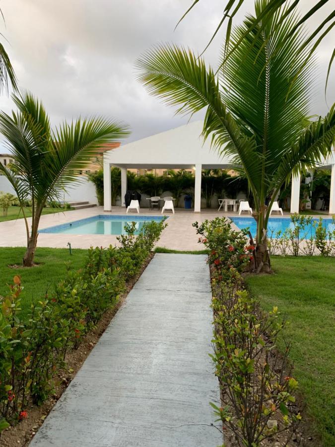 Residencial Retiro Ii Bavaro 2 Pools And Jacuzzi -walking Distance To Bavaro Beach Apartment *