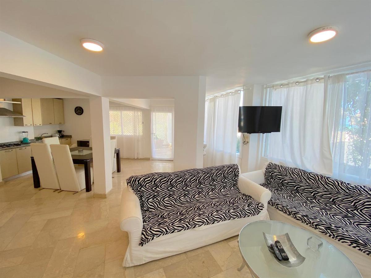 Los Corales Villas & Beach Club Wifi 5*