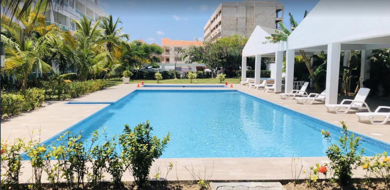 Apartment Residencial Retiro Ii Bavaro 2 Pools And Jacuzzi -walking Distance To Bavaro Beach