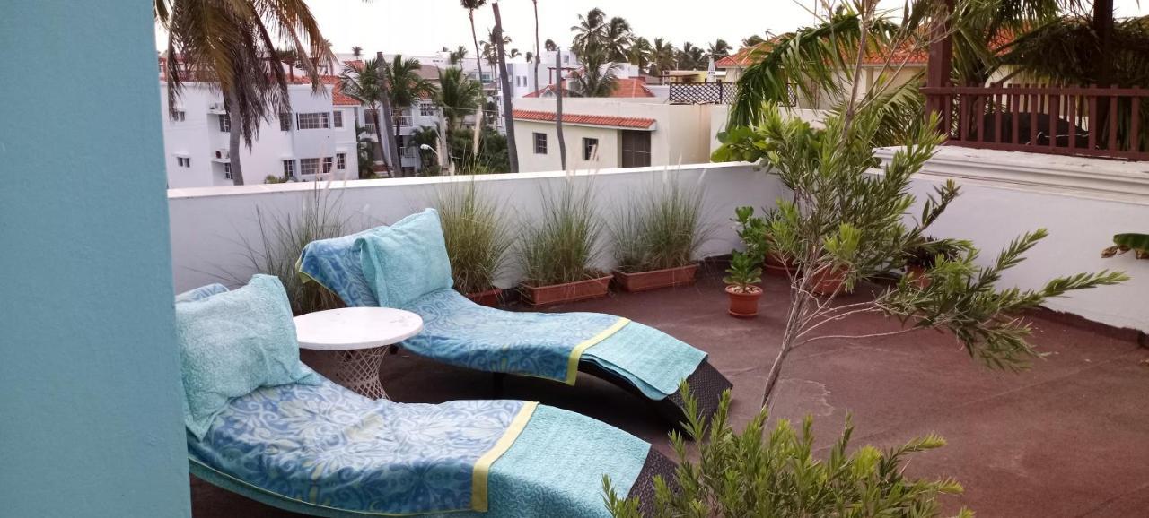 Clothing Optional All Male Carribean Nude Escape Guest house