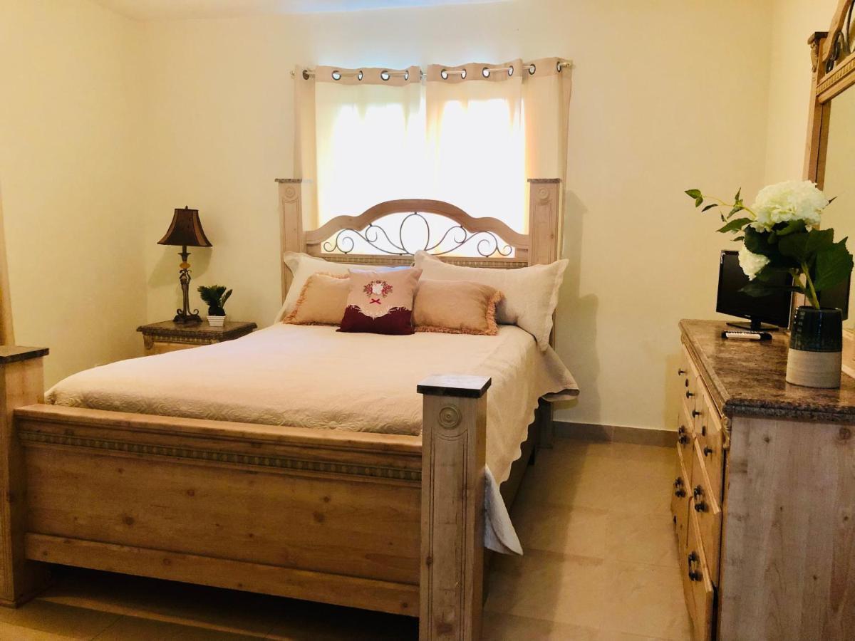 Cozy Pool View Condo @ Residencial Don Alejandro