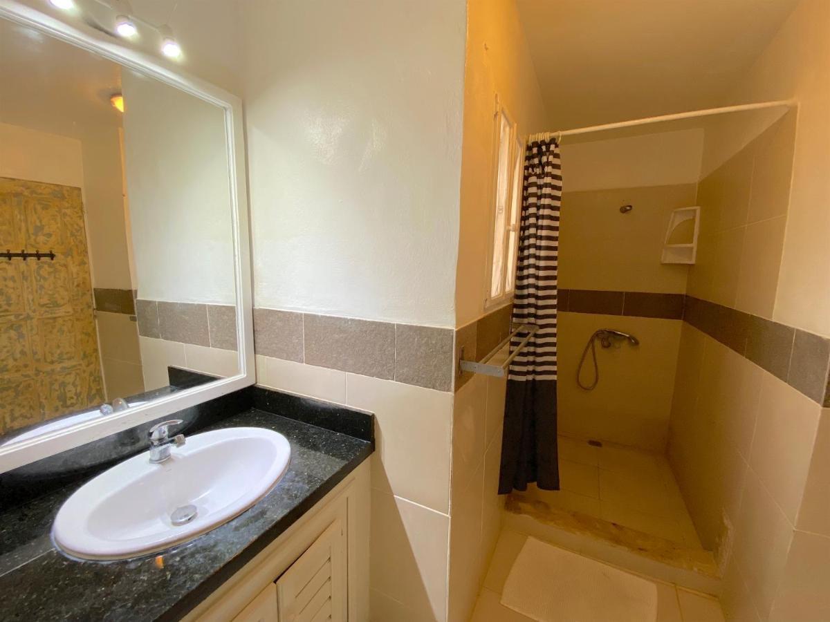 Los Corales Villas & Wifi Beach Club & Resort 5*