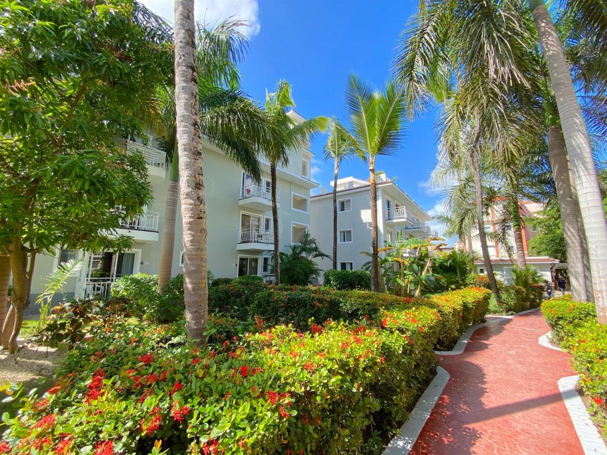 Aventura Tropical Suites Deluxe - Beach Club And Swimming Pool Aparthotel Punta Cana