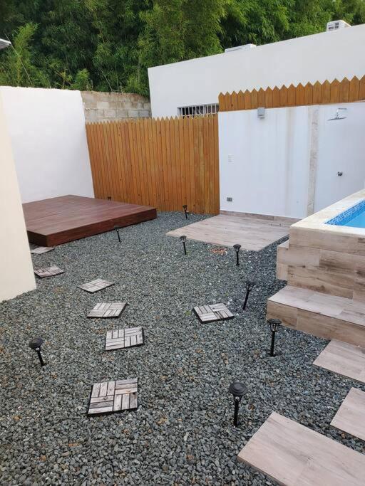 Maison Chaleureuse Avec Jacuzzi ! Casa de férias