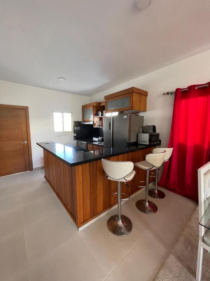 Pousada Con Piscina Y Jacuzzi En *