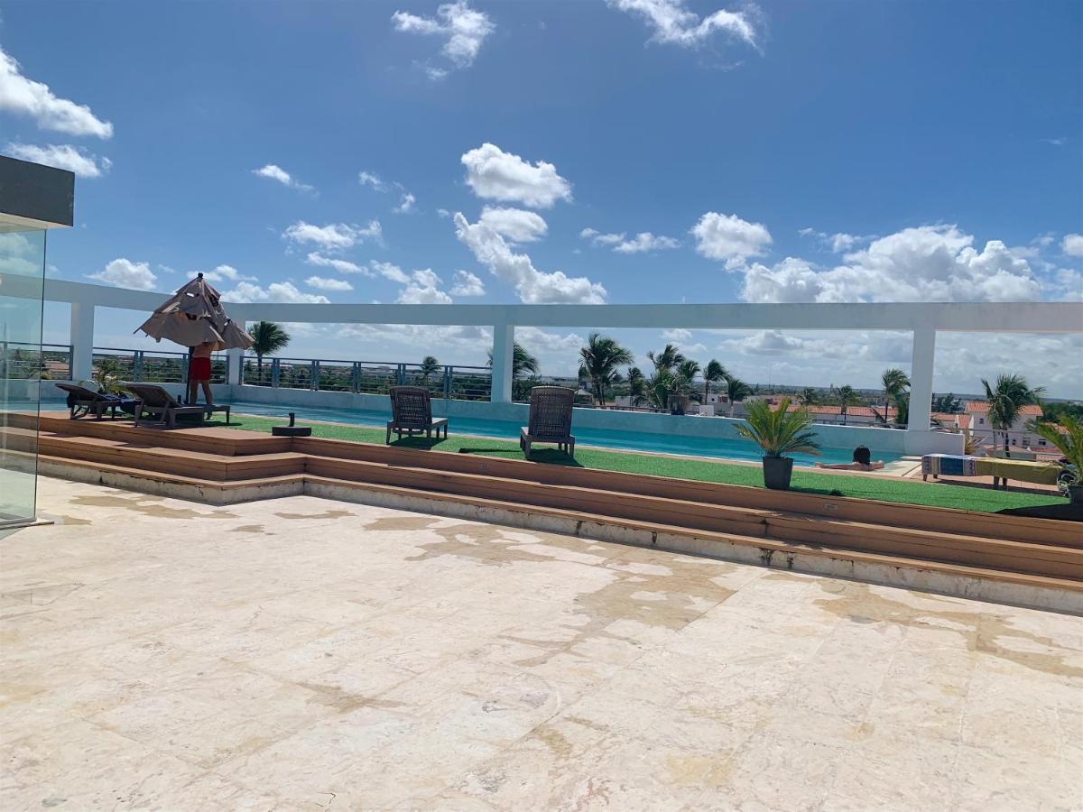 Superior Suites With Rooftop Pool And Beach Access Aparthotel