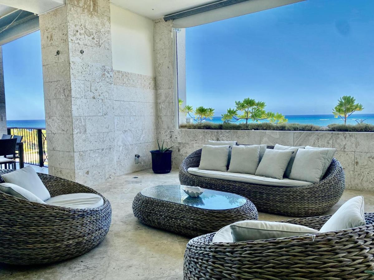Beachfront Luxury Pent-house At Aquamarina Capcana Apartamento