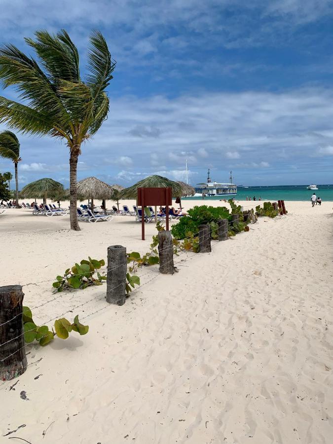 Superior Suites With Rooftop Pool And Beach Access 4*