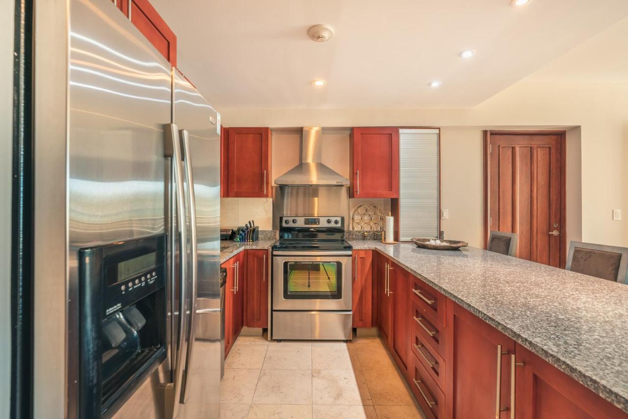 Apartment With Ocen View At Punta Palmera Cbd *