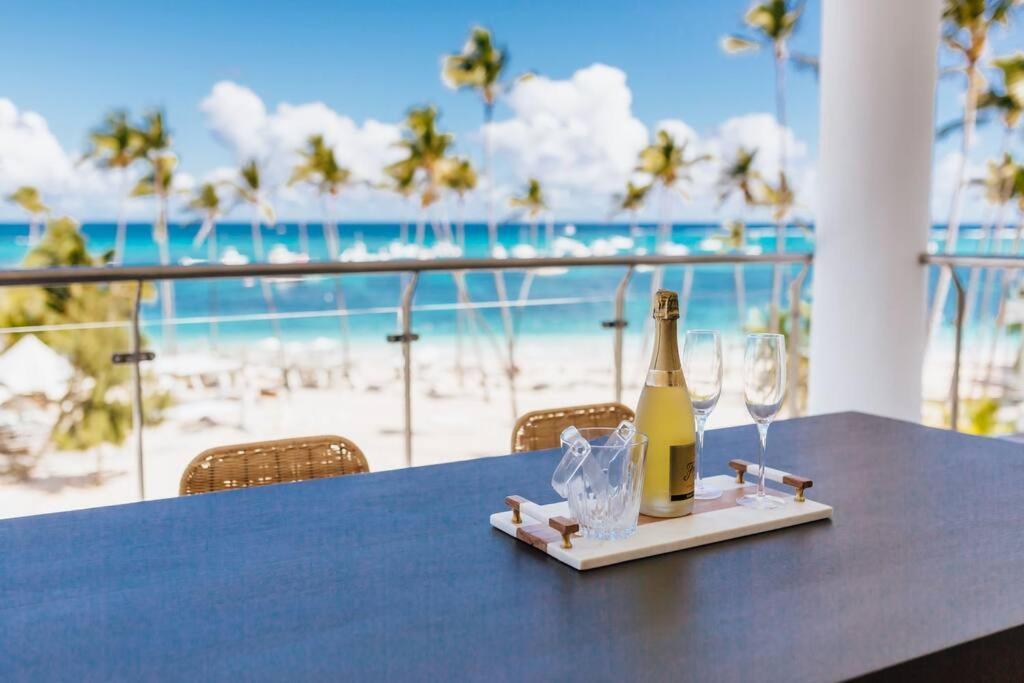 Private Rooftop Beachfront Penthouse Playa Coral Apartamento Punta Cana