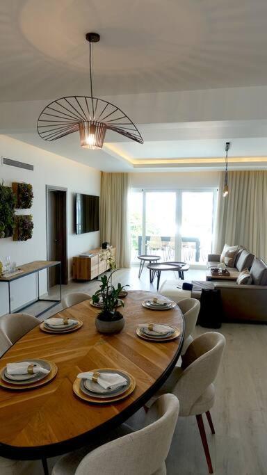 Private Rooftop Beachfront Penthouse Playa Coral *