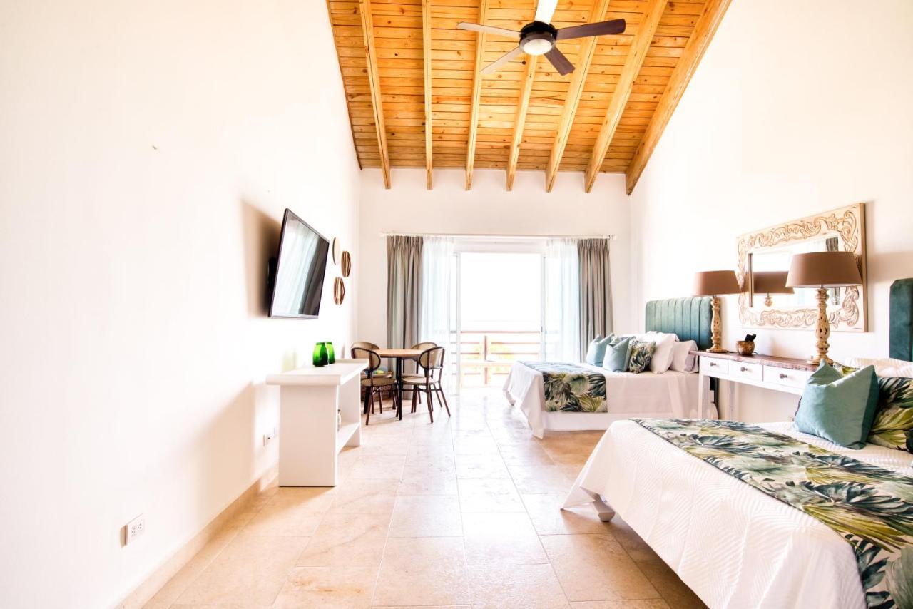 Ileverde A32 - Beachfront *