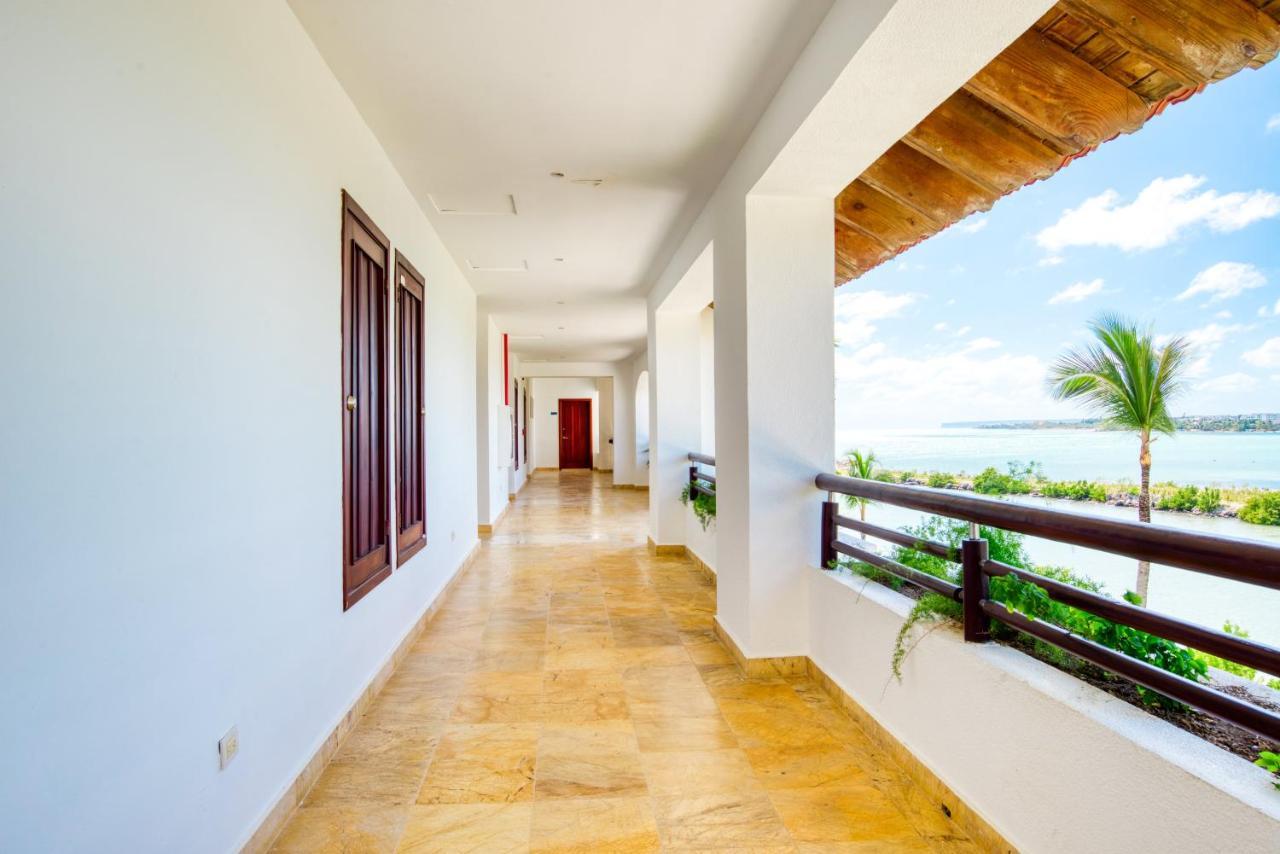 Apartamento Ileverde A32 - Beachfront *