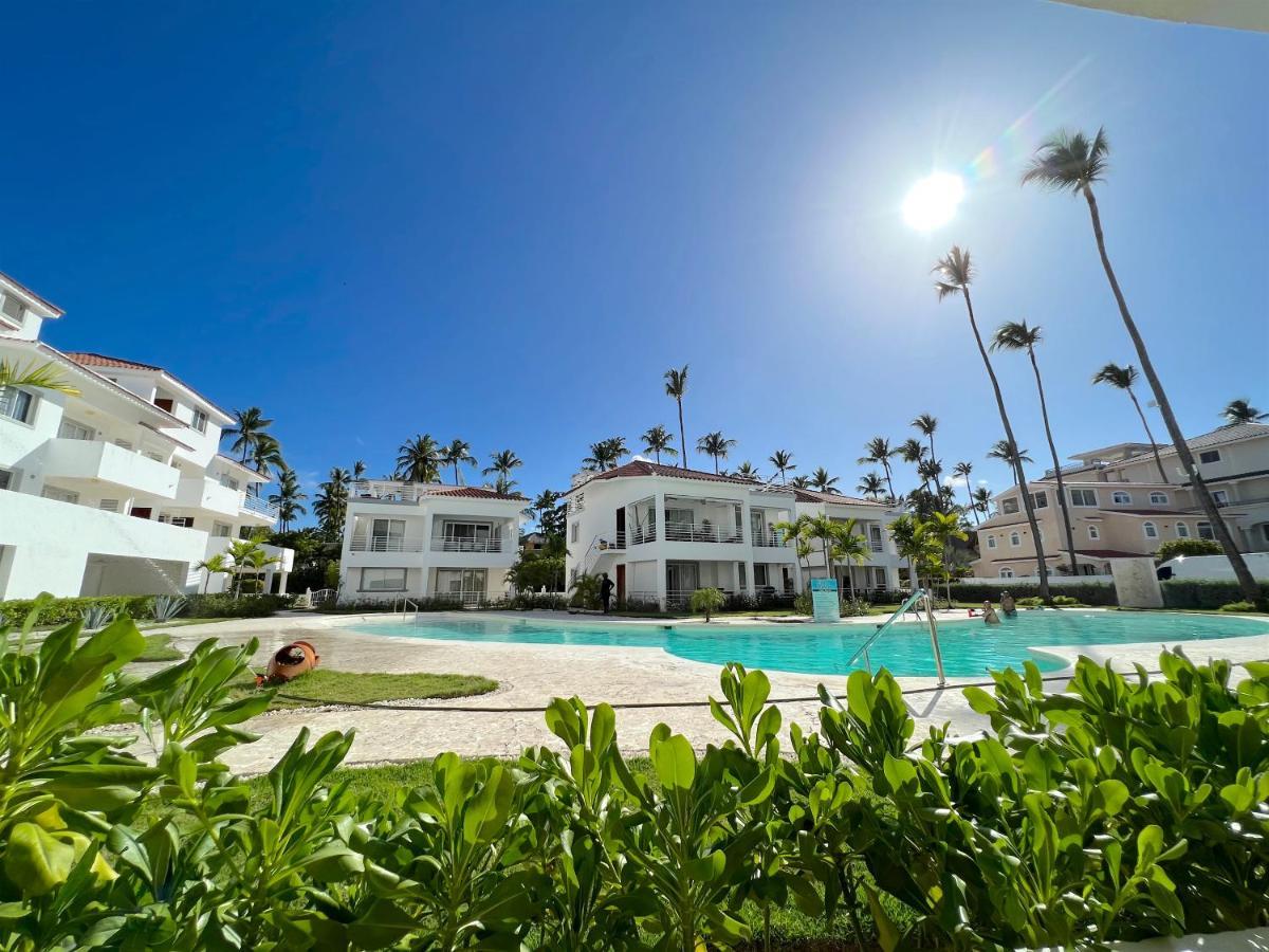 Los Corales Villas And Suites - Beach Club, Spa, Restaurants Hotel 5*