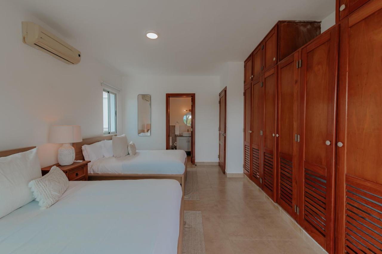 Lumina At Jardines Village Apartment