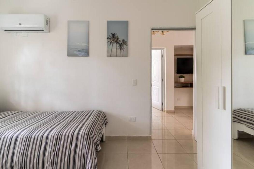 Cozy 2 Bdr Condo, With Pool Area And Free Wifi Apartment *
