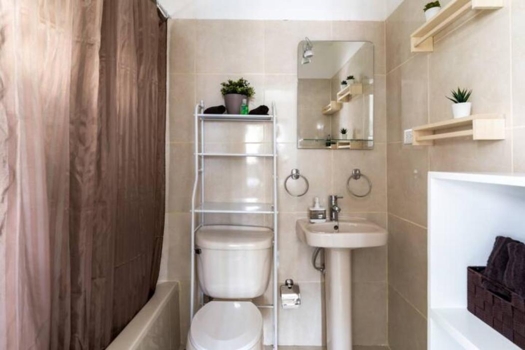 Cozy 2 Bdr Condo, With Pool Area And Free Wifi